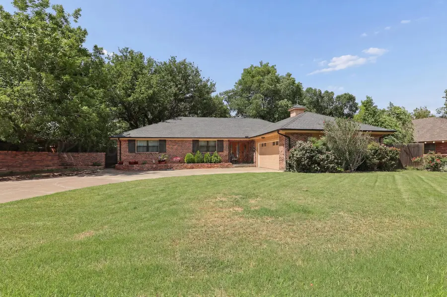 4410 Olsen Boulevard, Amarillo, TX 79106-6041 - #2
