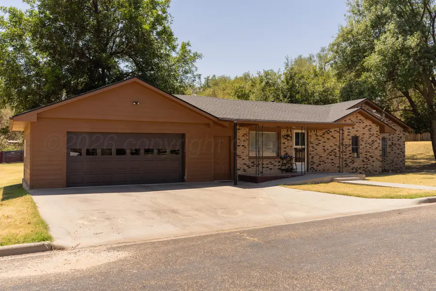 202 W 11th Street, Wheeler, TX 79096 - #3