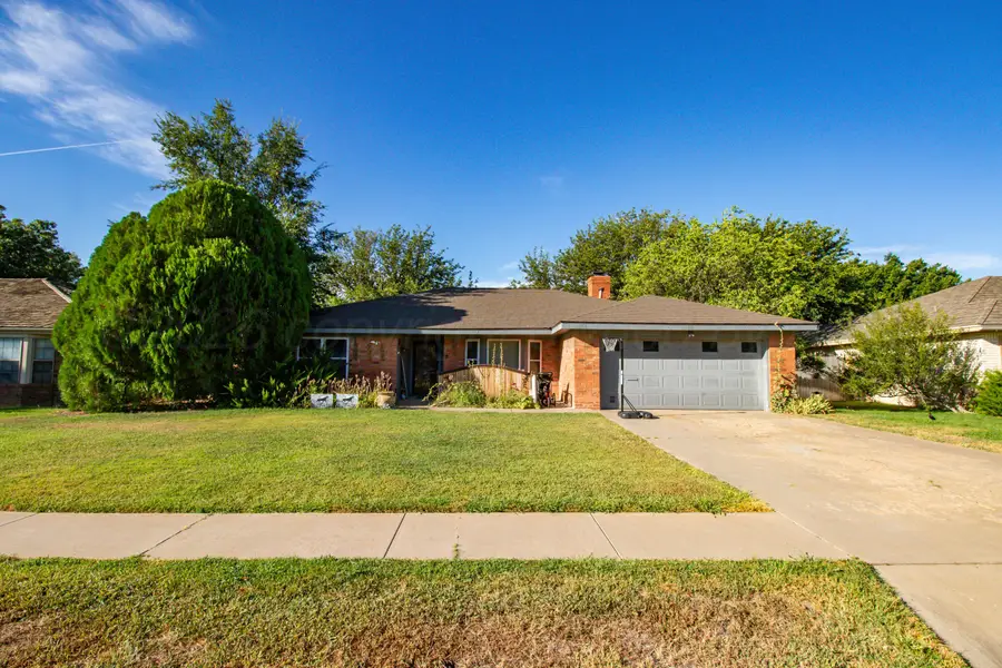 4024 Oakhurst Drive, Amarillo, TX 79109 - #2