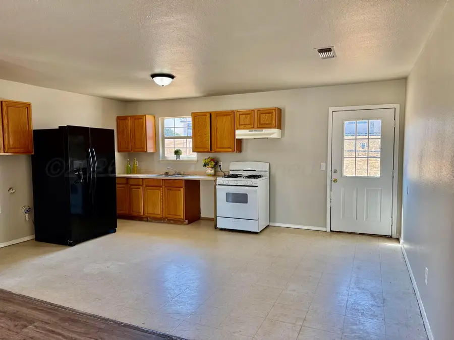 2821 Oak Drive, Amarillo, TX 79107-2018 - #2