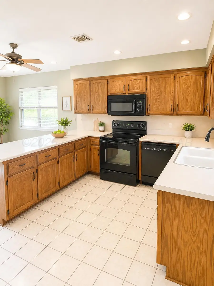 906 N Fairmont Street, Amarillo, TX 79106 - #3