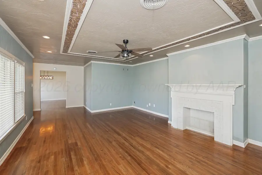 602 N Main Street, Stratford, TX 79084 - #3