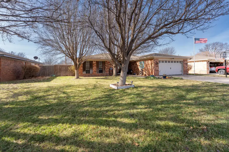 6114 Cornell Street, Amarillo, TX 79109-6604 - Image #2