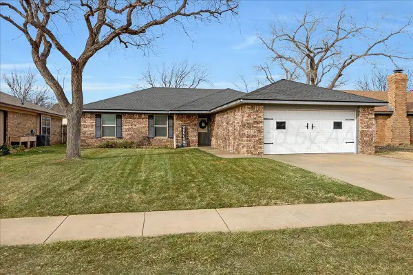 6912 Manor Circle, Amarillo, TX 79109-6815