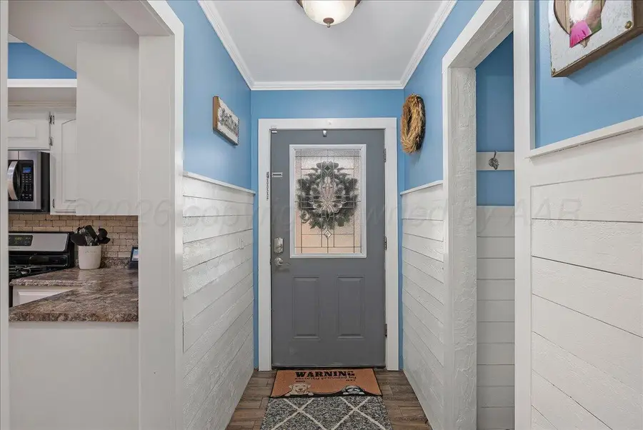 6912 Manor Circle, Amarillo, TX 79109-6815 - Image #3