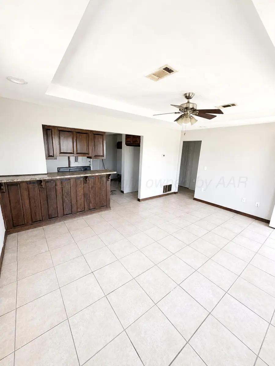 801 Pittsburg Street, Amarillo, TX 79104-1733 - #2