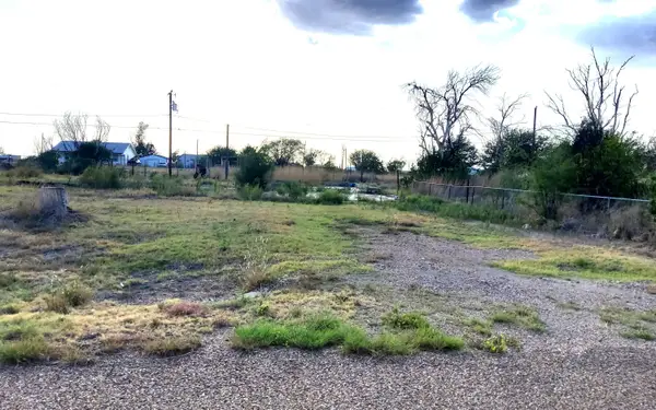 216 Comanche Trail, Fritch, TX 79036
