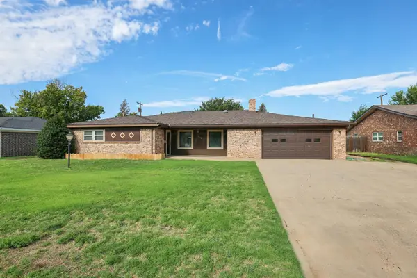 312 Bennett Drive, Dumas, TX 79029