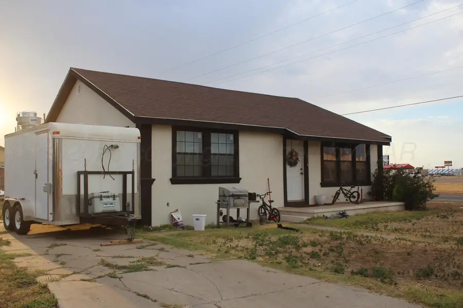 341 Avenue A, Hereford, TX 79045 - #2
