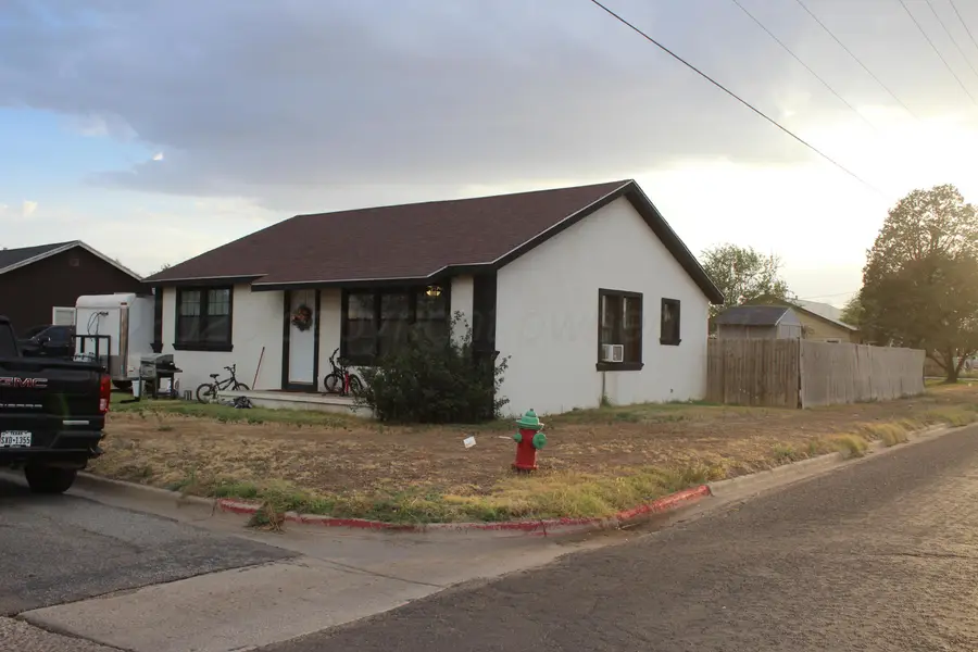 341 Avenue A, Hereford, TX 79045 - #3