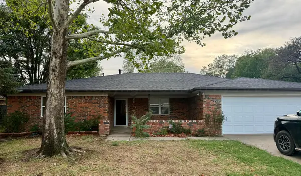 704 Phillips Drive, Dumas, TX 79029-5326