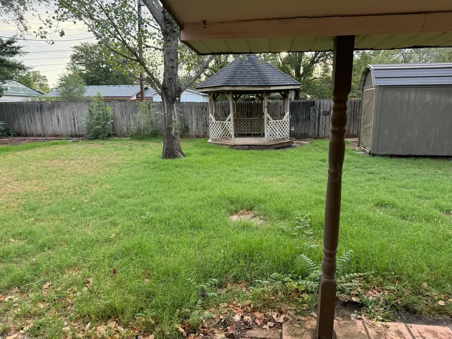 704 Phillips Drive, Dumas, TX 79029-5326 - #2
