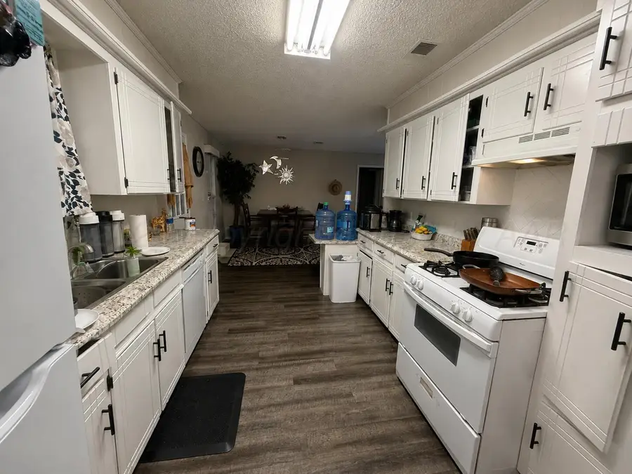 1022 Coble Drive, Borger, TX 79007 - #3