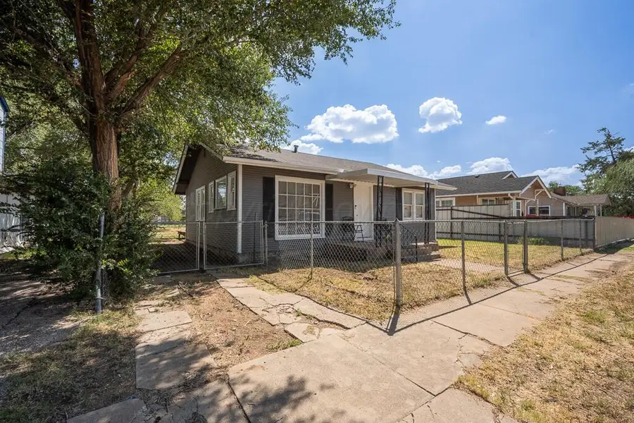 803 S Alabama Street, Amarillo, TX 79106-6565 - #3