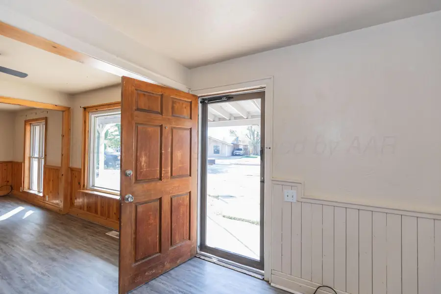 1044 W Cinderella Drive, Pampa, TX 79065-2709 - #3