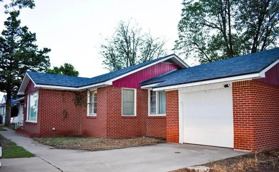 117 Cedar Avenue, Dumas, TX 79029-3204 - #3