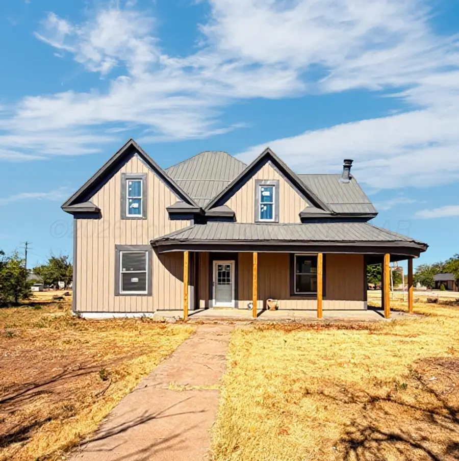 200 Pulitzer Street, Silverton, TX 79257 - #2