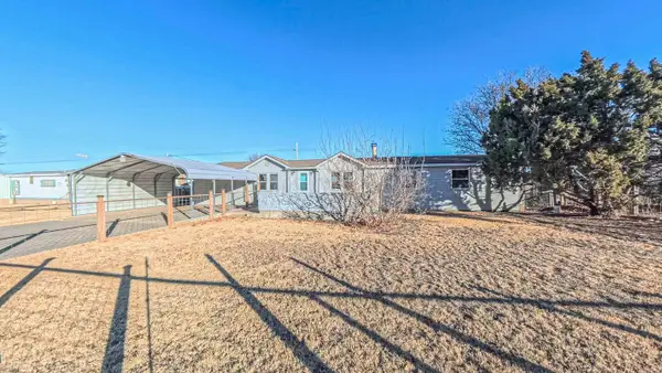 403 Aaron Road, Fritch, TX 79036