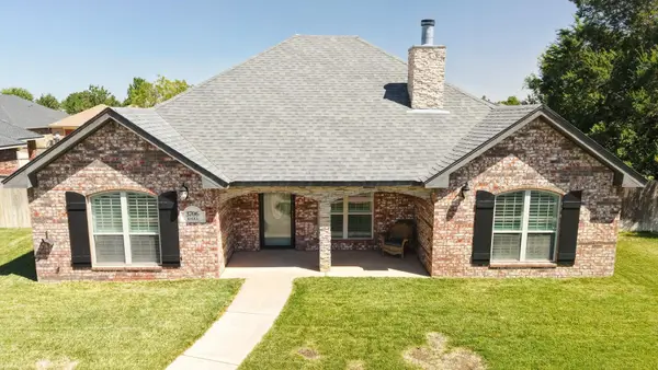 3706 Knoll Drive, Amarillo, TX 79118-8180