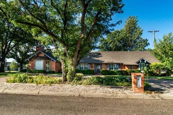 228 Skycrest Street, Borger, TX 79007