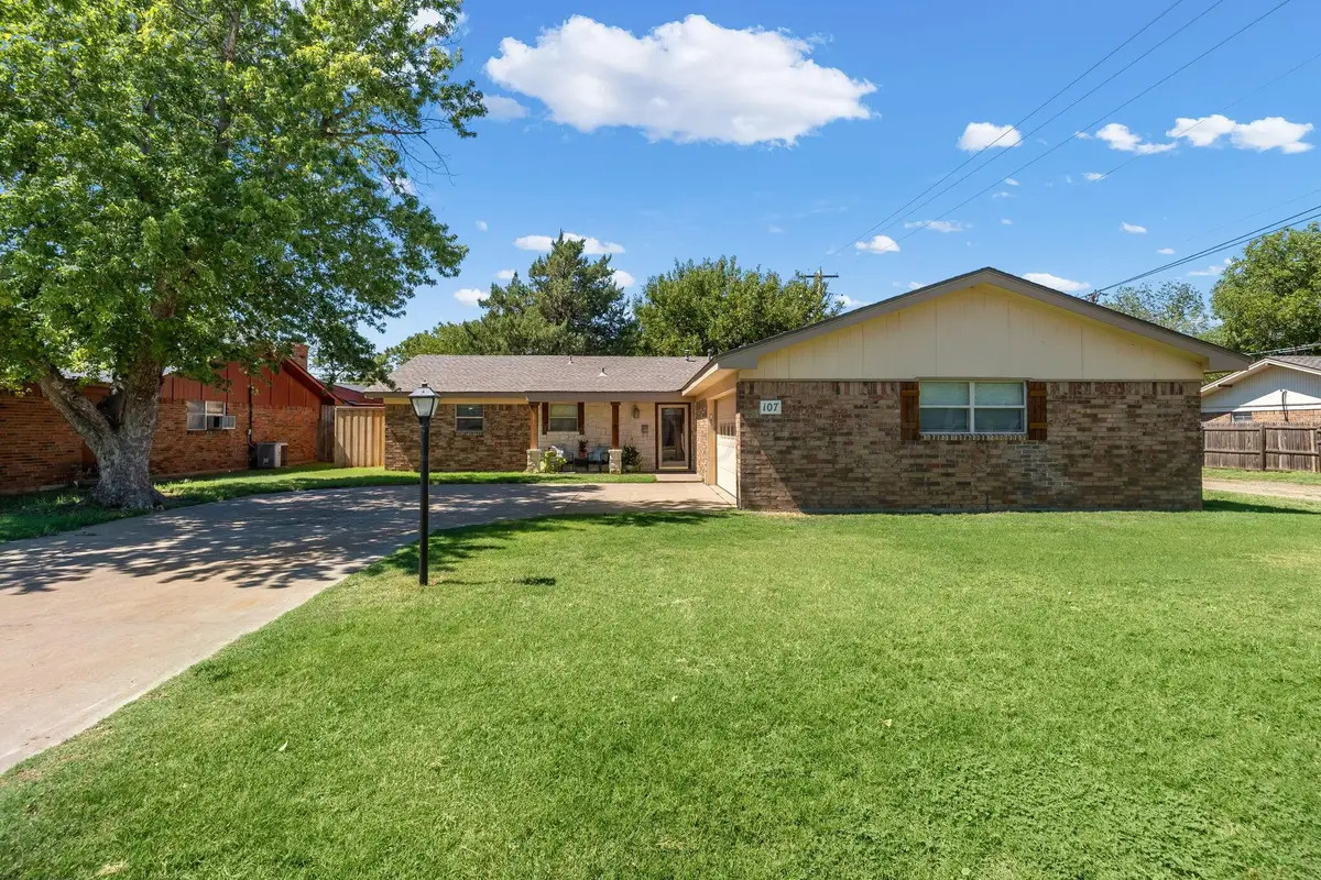 107 Carson Avenue, Dumas, TX 79029-3515 - #1