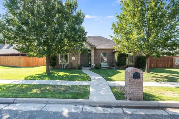 7705 Pinnacle Drive, Amarillo, TX 79119-7495