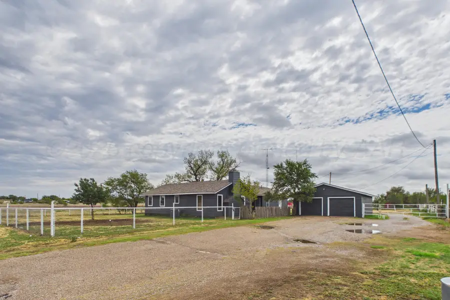 801 W Crawford Street, Pampa, TX 79065-7109 - #3