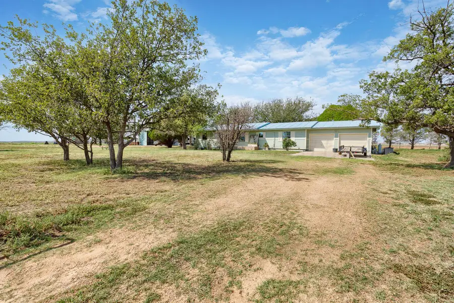 5051 County Road 2, Clarendon, TX 79226 - #2