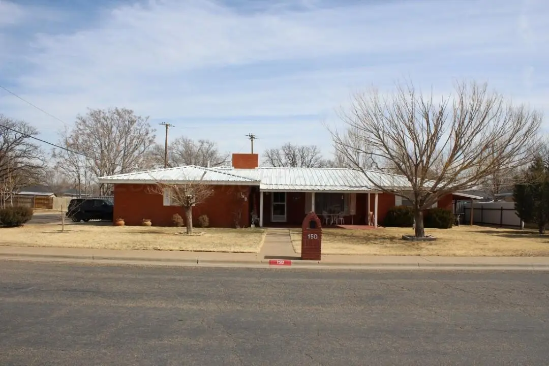 150 Centre, Hereford, TX 79045 - #1