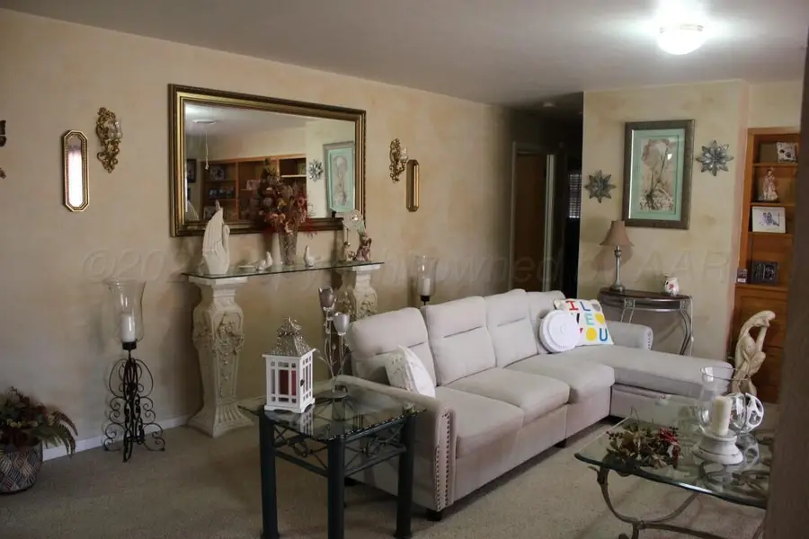 150 Centre, Hereford, TX 79045 - #3