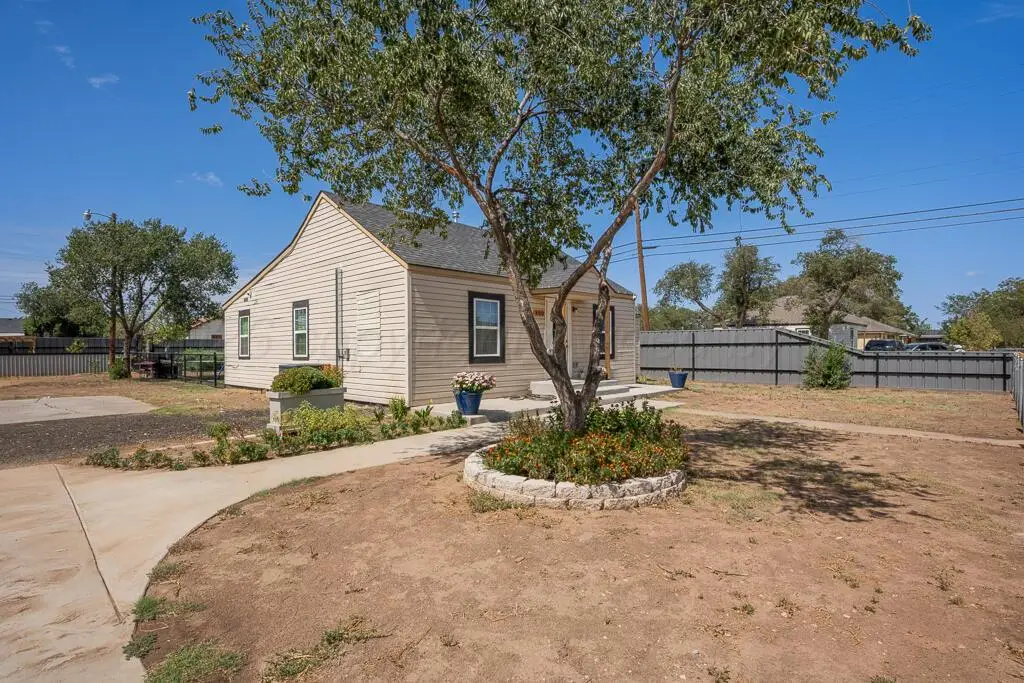 800 S Spring Street, Amarillo, TX 79104-2229 - #1