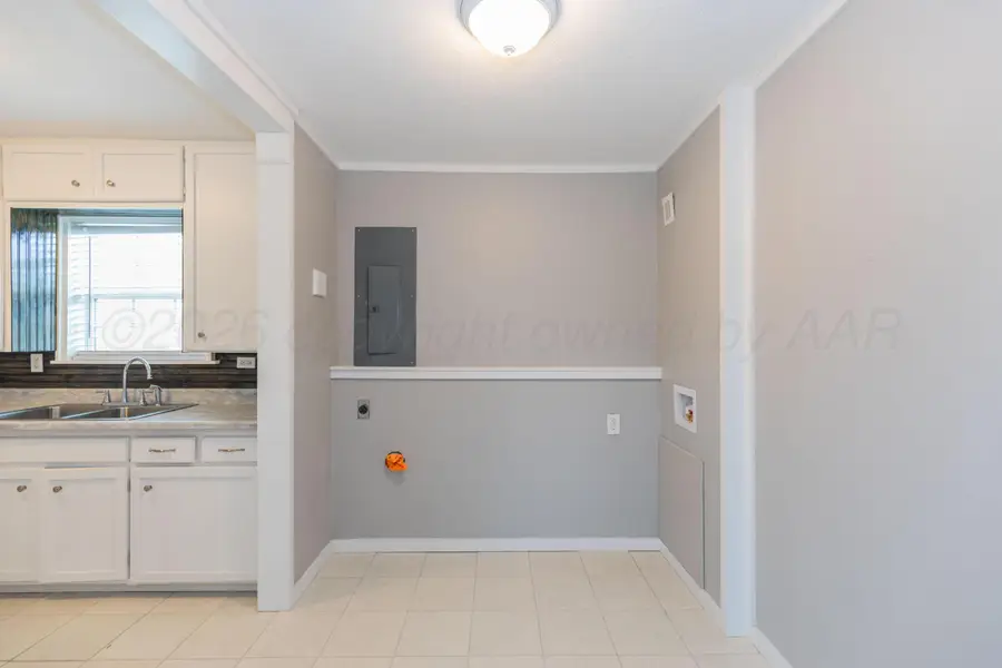 3803 NE 15th Avenue, Amarillo, TX 79107-7153 - #3