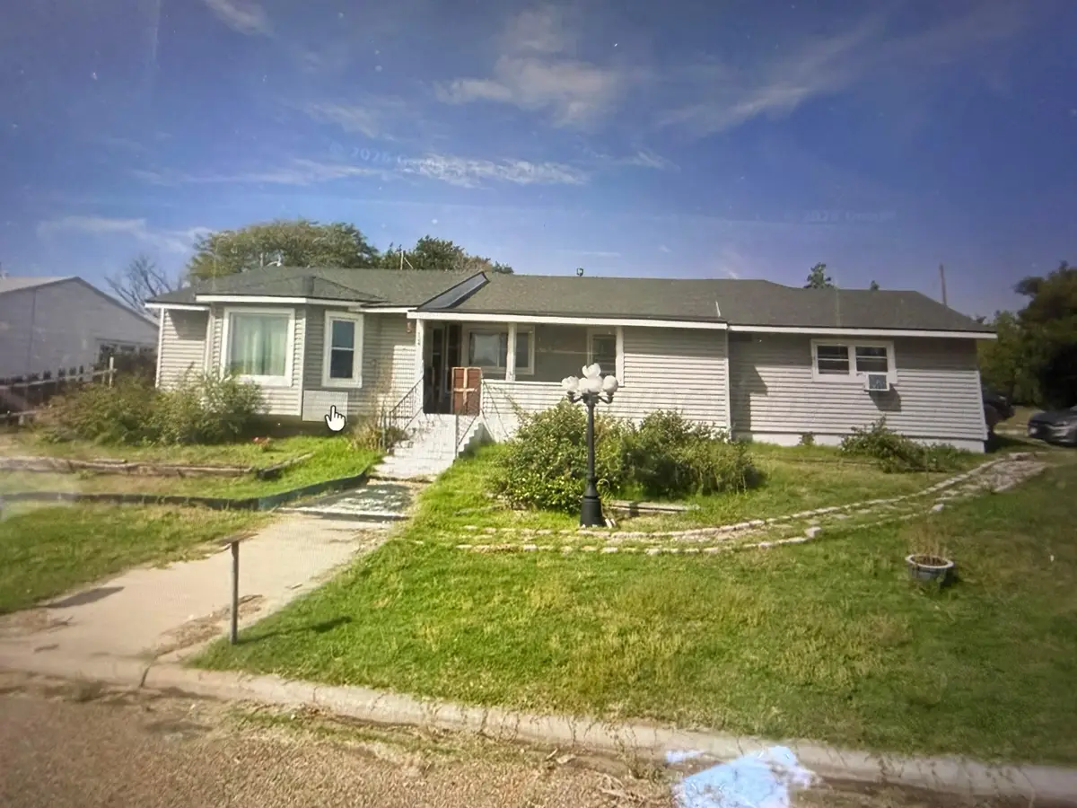 124 Cottonwood Street, Borger, TX 79007 - #1
