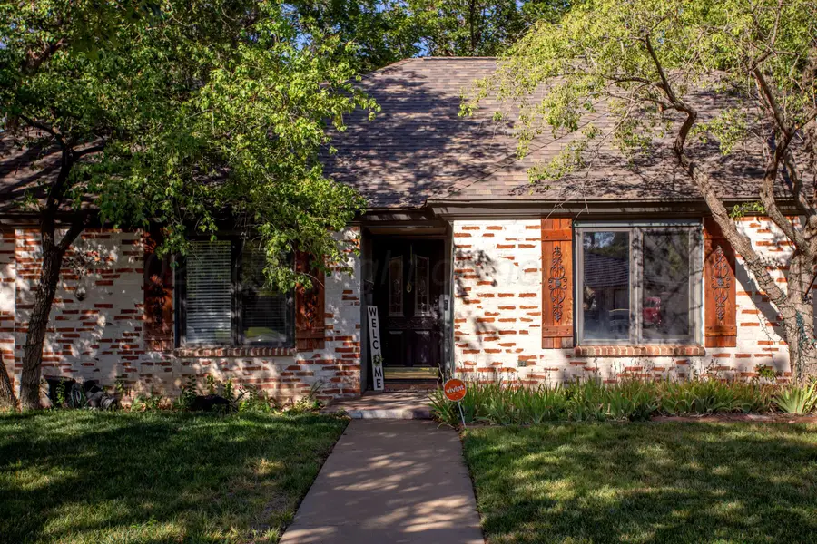 3512 Bremond Drive, Amarillo, TX 79109-4014 - #3
