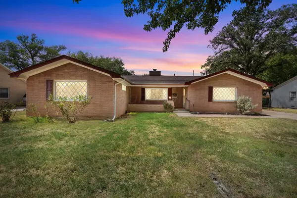2216 S Tyler Street, Amarillo, TX 79109