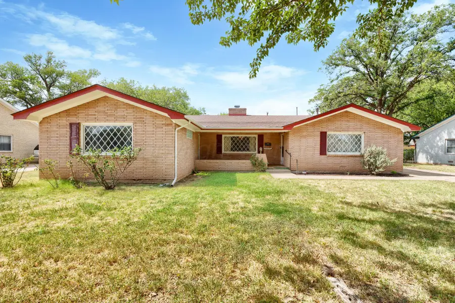 2216 S Tyler Street, Amarillo, TX 79109 - #2