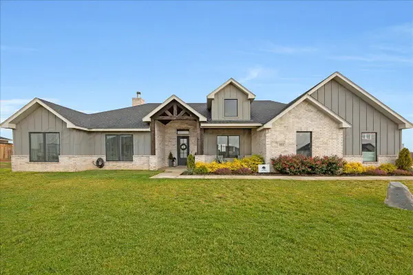8804 Wedgewood Avenue, Amarillo, TX 79119-1007