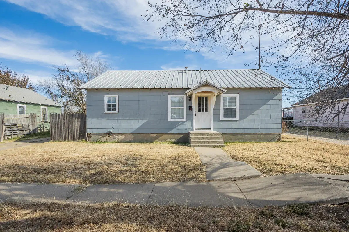 420 N Nelson Street, Pampa, TX 79065-6016 - #1