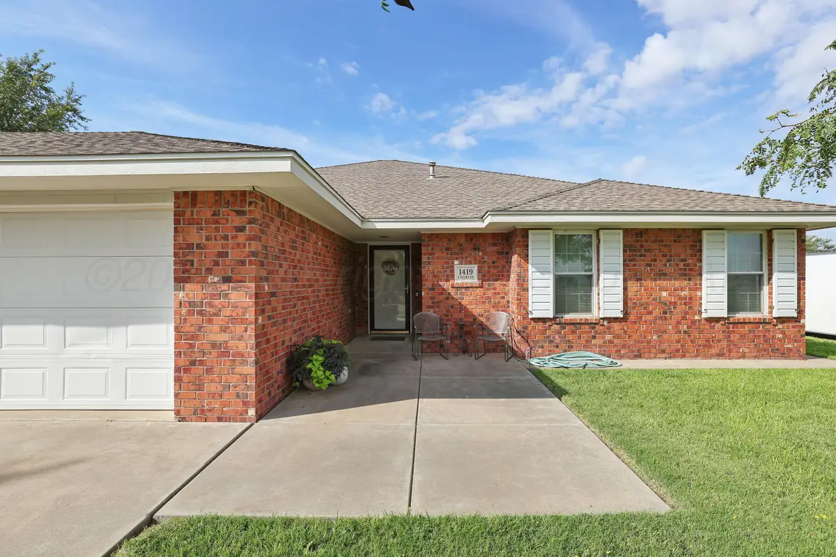 1419 Charles Avenue, Panhandle, TX 79068-9812 - #1