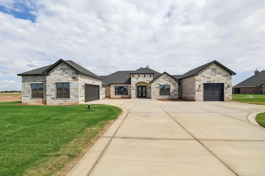 11661 Twin Hills Drive, Amarillo, TX 79119-1066 - #2