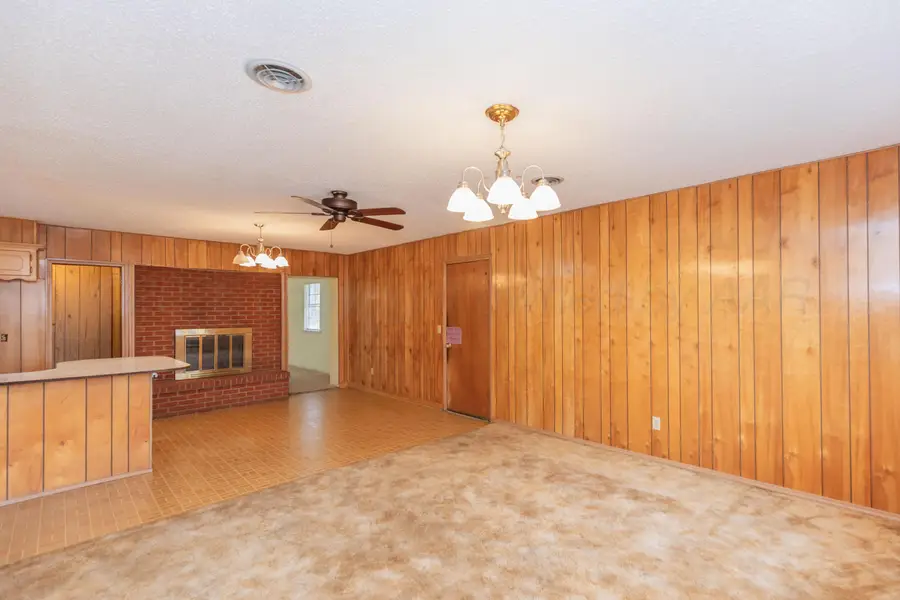 716 Fairlane Street, Amarillo, TX 79108-4218 - #2