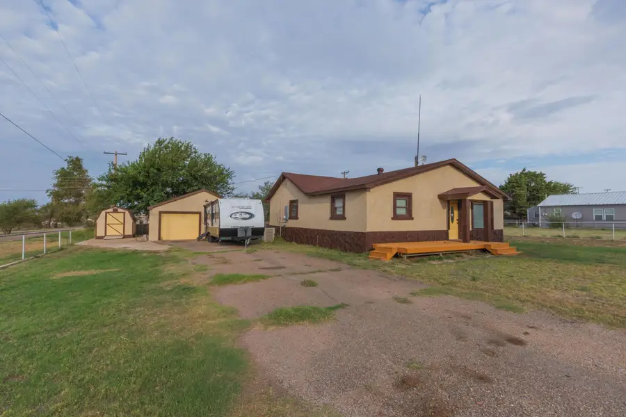 203 Ash Street, Skellytown, TX 79080-1827 - #3