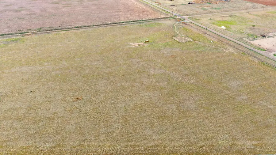 +/- 27.37 Acres U.s. Hwy 287, Claude, TX 79019 - #3