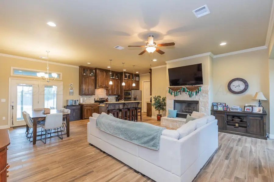 63 Canyon East Parkway, Canyon, TX 79015-1230 - #2