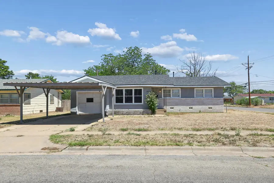 1900 N Wells Street, Pampa, TX 79065-3346 - #2