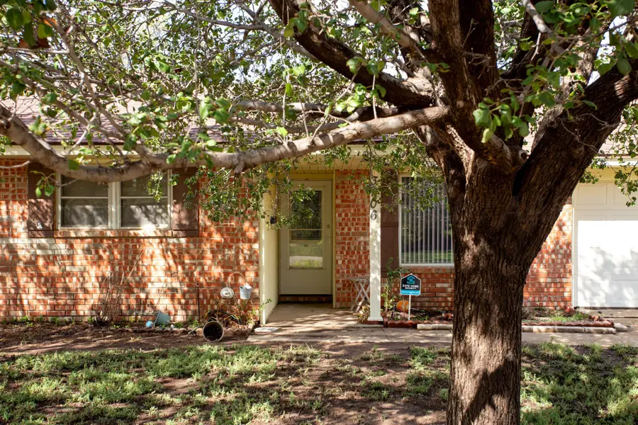 3406 Kingston Road, Amarillo, TX 79109 - #3