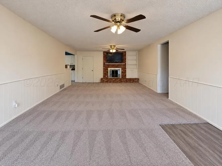 1505 E Geary Road, Dumas, TX 79029-3539 - #2