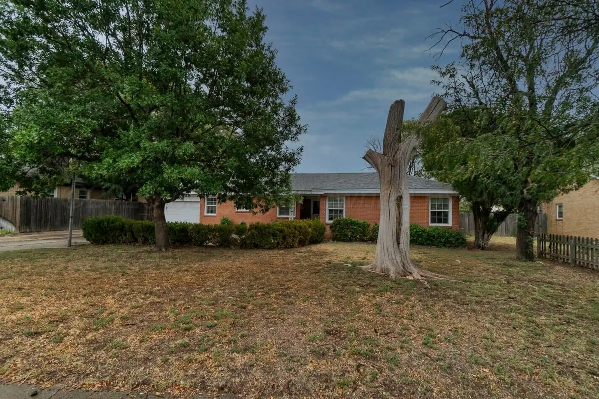1823 S Virginia Street, Amarillo, TX 79106 - #1