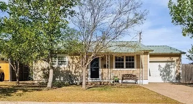 1301 Cooley Drive, Borger, TX 79007 - #1