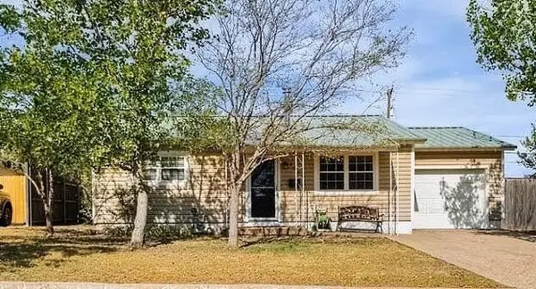 1301 Cooley Drive, Borger, TX 79007